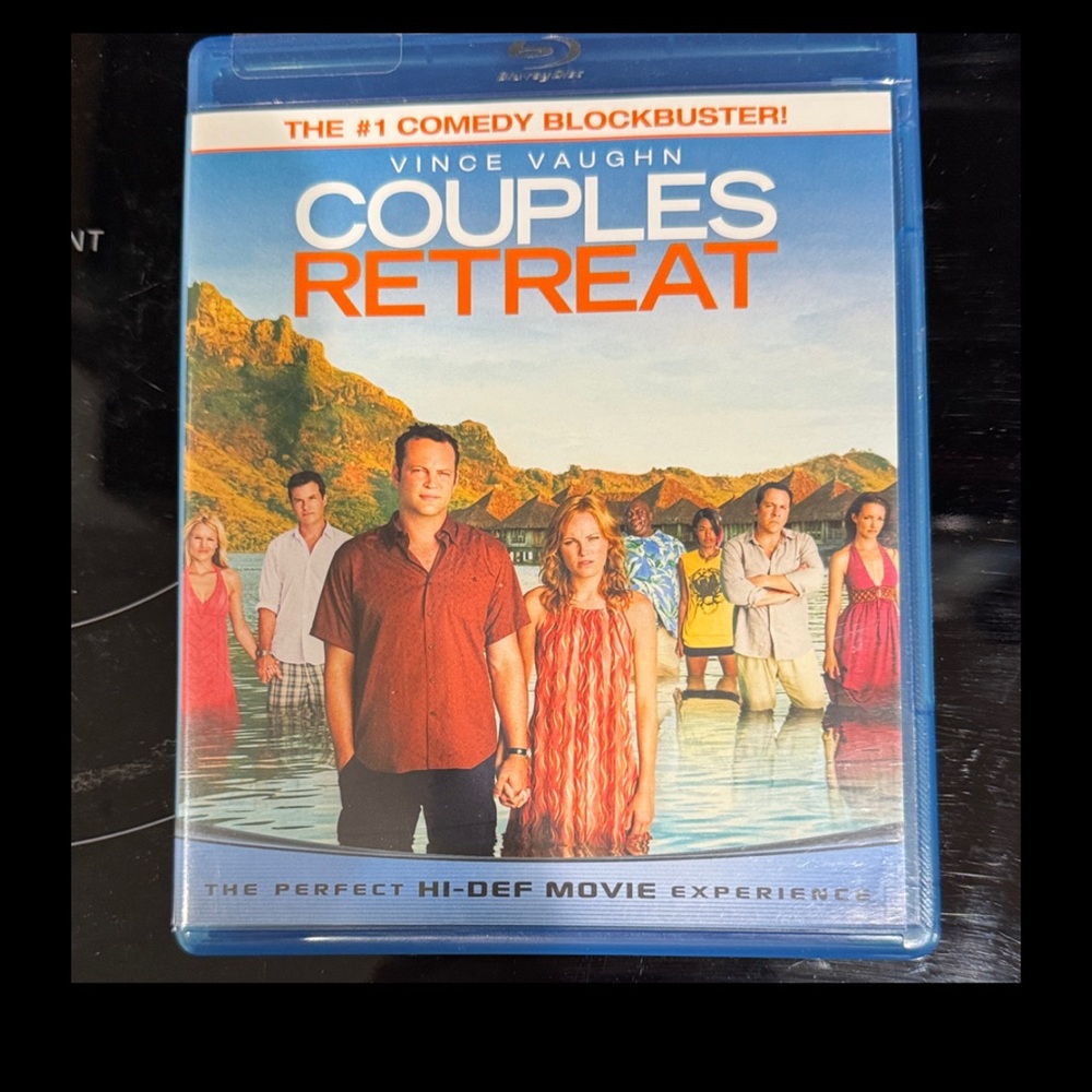 Couples Retreat Blu - ray and Digital Copy Disc